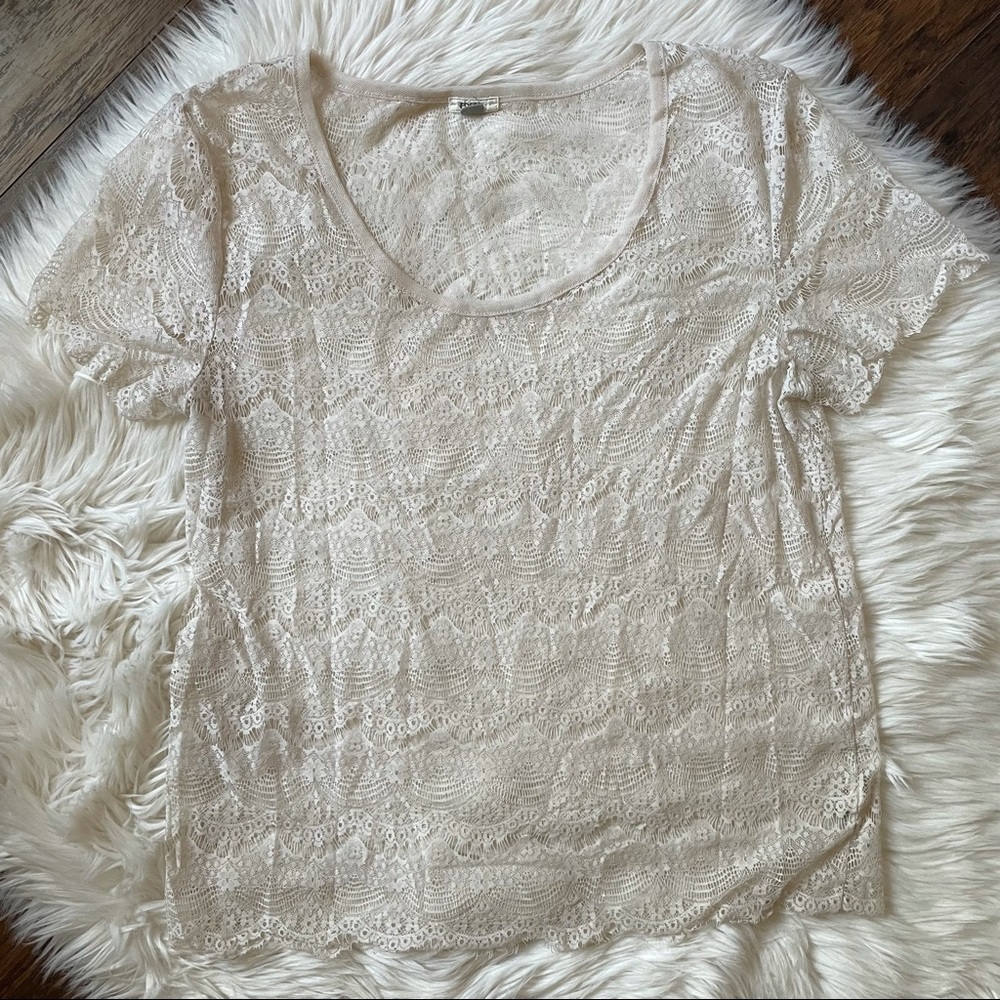 Fossil Cream Delicate Lace Scoop Neck Tee